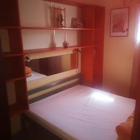 Feriehus Pavillon Dans Securisee Avec Piscine